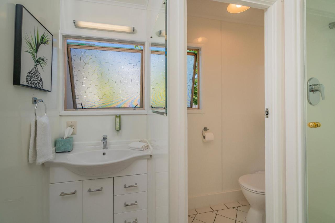 Oceans 88 Whitianga Coastal Suites Buitenkant foto