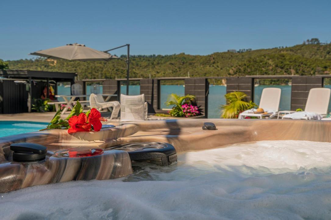Oceans 88 Whitianga Coastal Suites Buitenkant foto