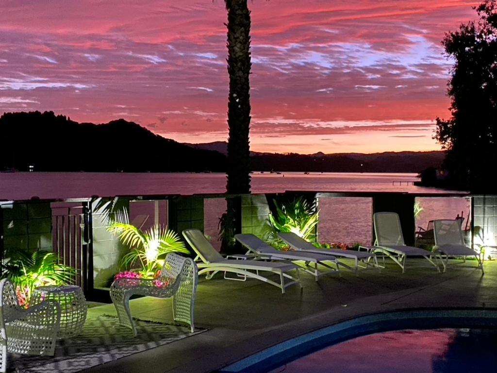 Oceans 88 Whitianga Coastal Suites Buitenkant foto